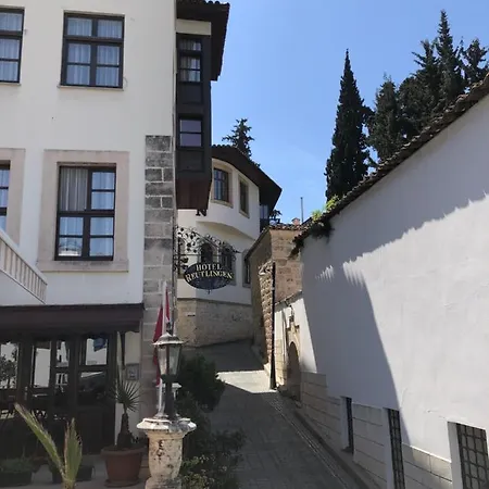 Reutlingen Hof 2* Antalya