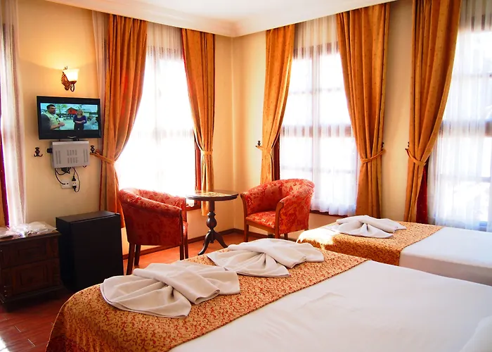 Ξενοδοχείο Reutlingen Hof 3*