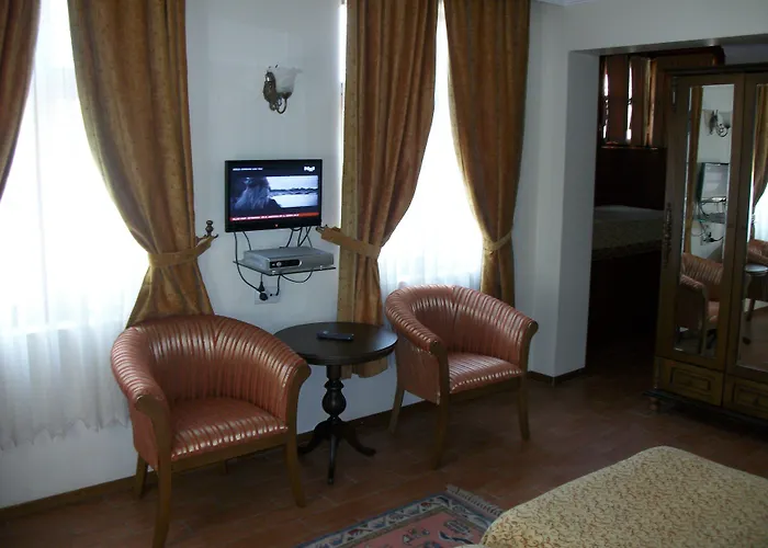 Reutlingen Hof 3* 安塔利亚