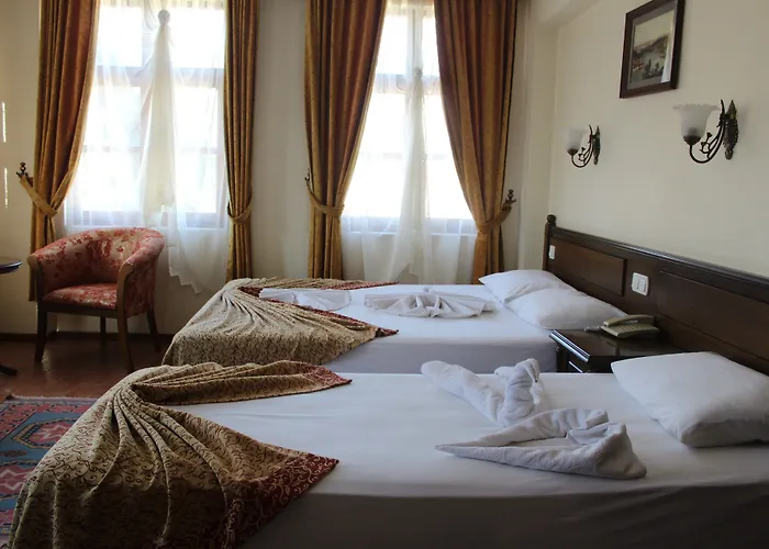 Ξενοδοχείο Reutlingen Hof 3*