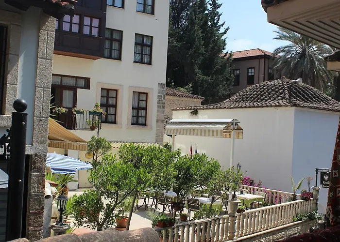 Reutlingen Hof Αττάλεια