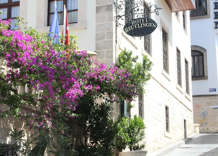Ξενοδοχείο Reutlingen Hof 3*
