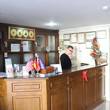 Reutlingen Hof 3* Antália