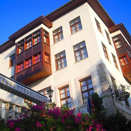 Reutlingen Hof 酒店