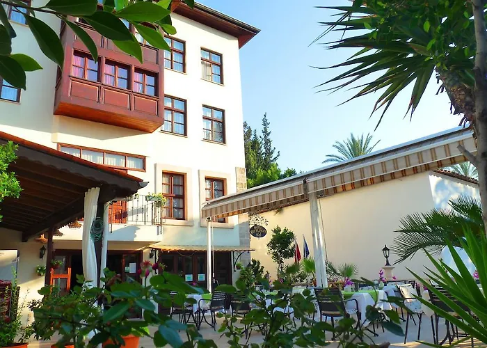 Reutlingen Hof 3*