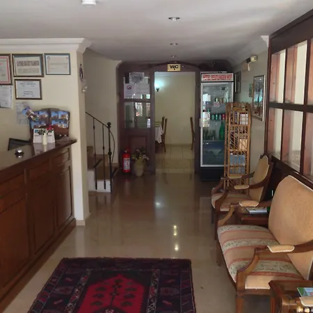 Reutlingen Hof מלון