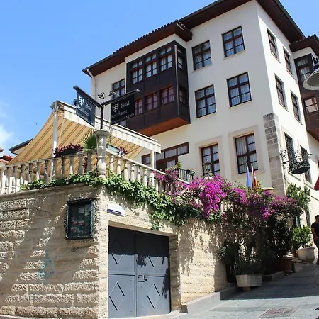 Otel Reutlingen Hof